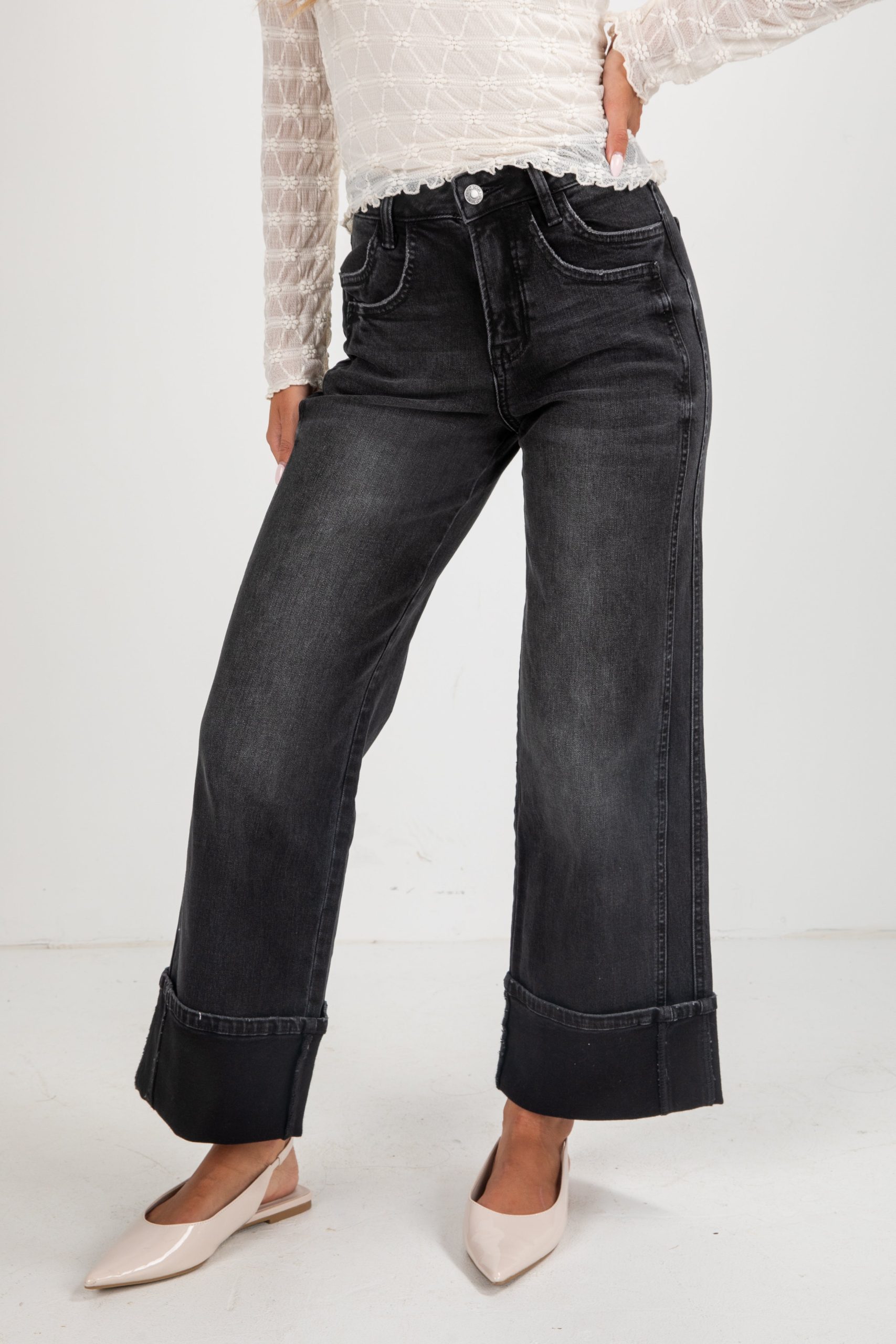 shopdressup_black_high_rise_cuffed_jeans-2.jpg