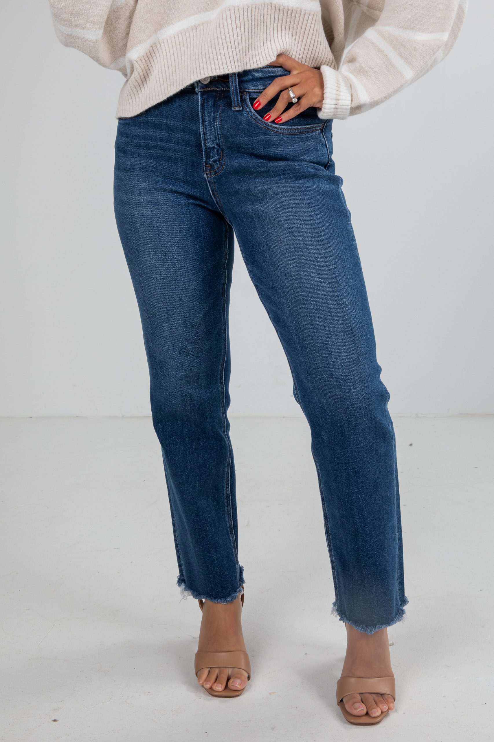 shopdressup_dark_wash_straight_leg_jeans-2.jpg