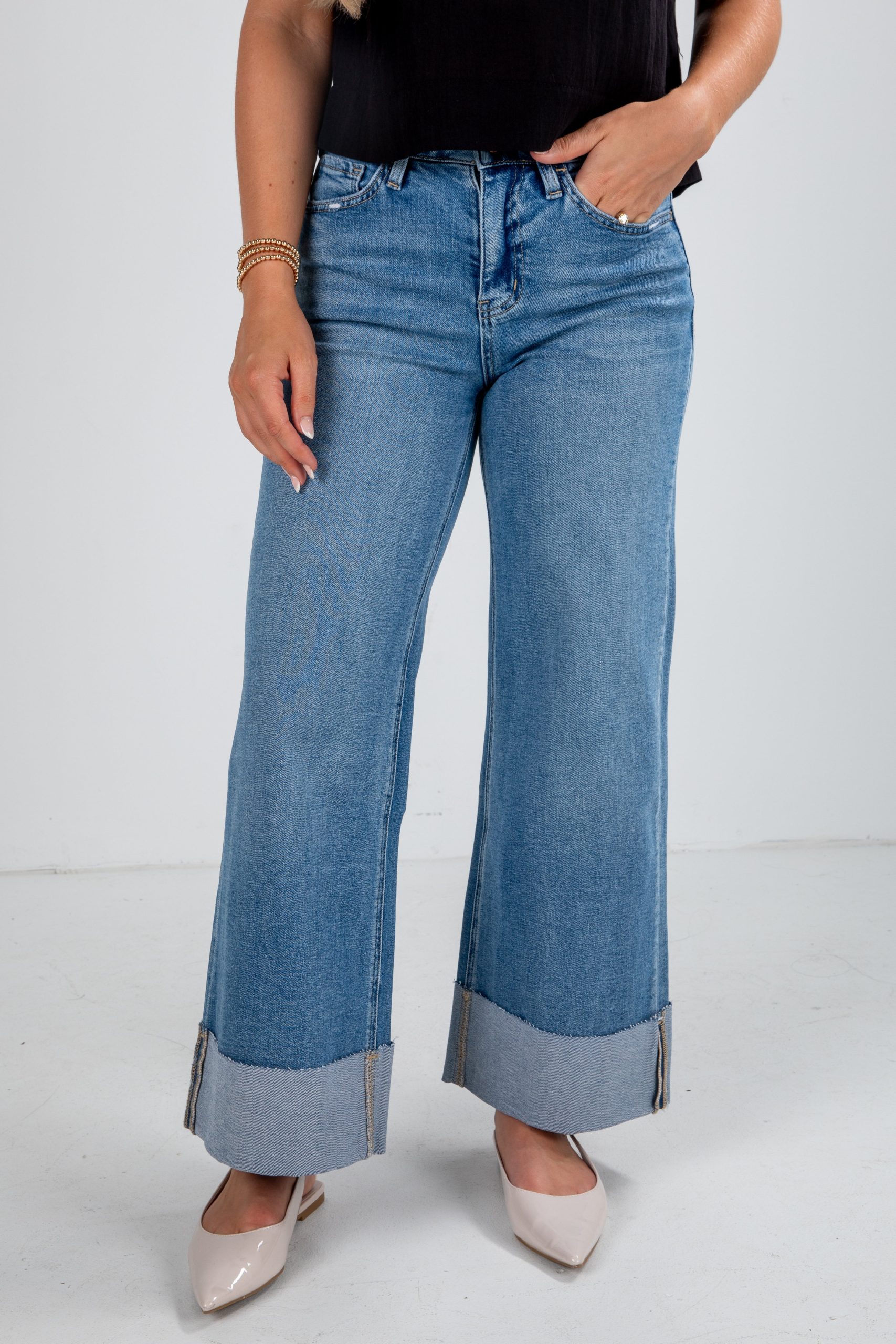 shopdressup_medium_wash_high_rise_cuffed_jeans.jpg