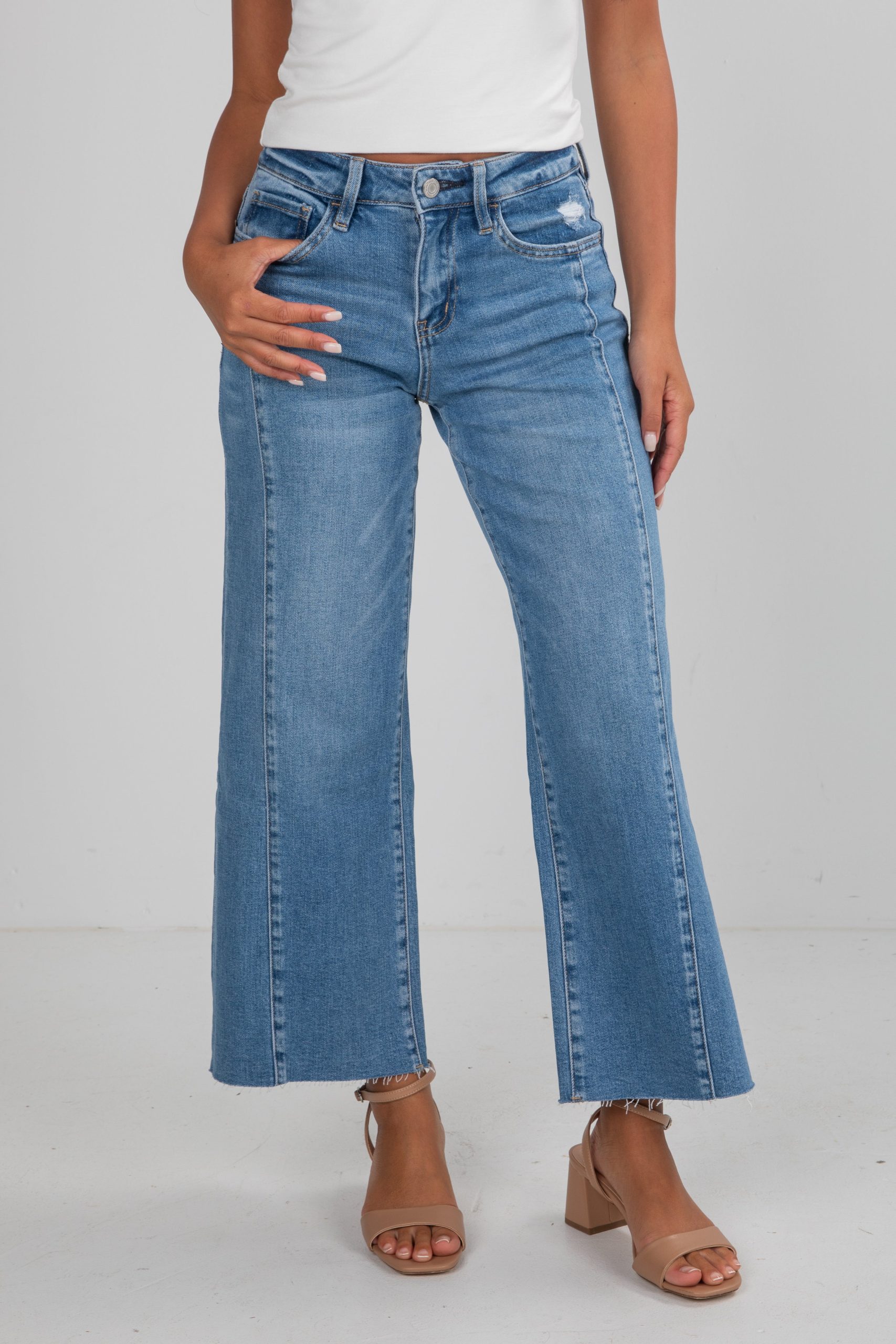 shopdressup_medium_wash_high_rise_wide_leg_jeans-4.jpg